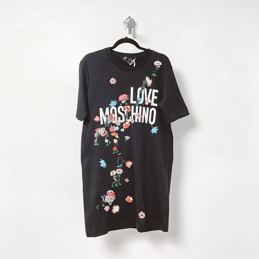 +NWT* Love Moschino Casual Winter Spring Chic Knit Graphic‎ Print Shirt Dress